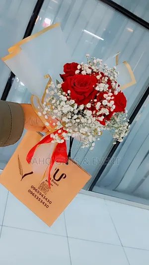 Yaho Mini Bouquet $Gift