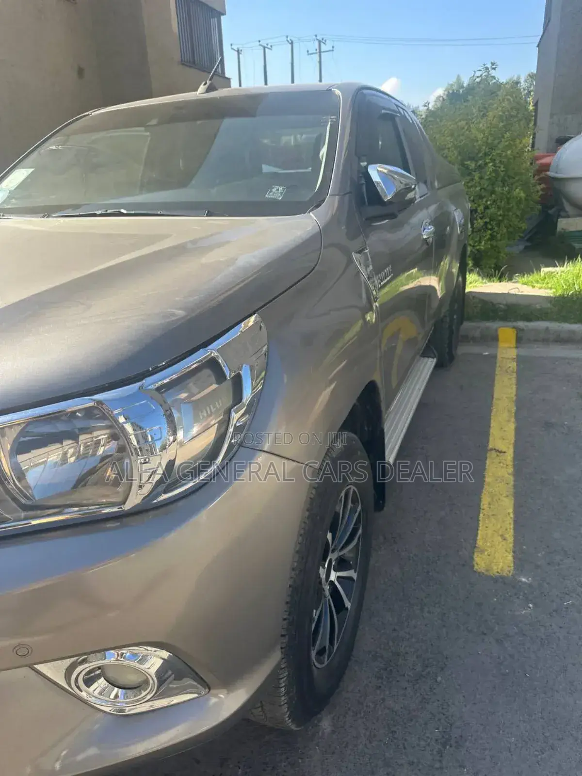 Toyota Hilux 2016 Gray