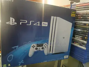 Photo - Playstation 4 Pro Packed