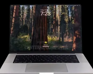 New Laptop Apple MacBook Pro M1 16GB Intel Core I7 SSD 512GB