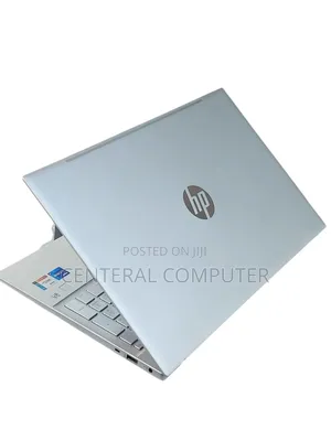 New Laptop HP Pavilion 13 16GB Intel Core I7 SSD 512GB