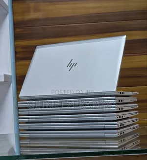 New Laptop HP EliteBook X GB Intel Core I7 SSD 512GB