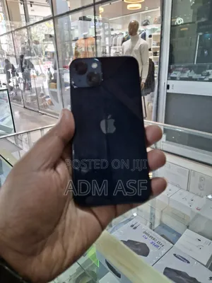 Photo - Apple iPhone 13 128 GB Blue