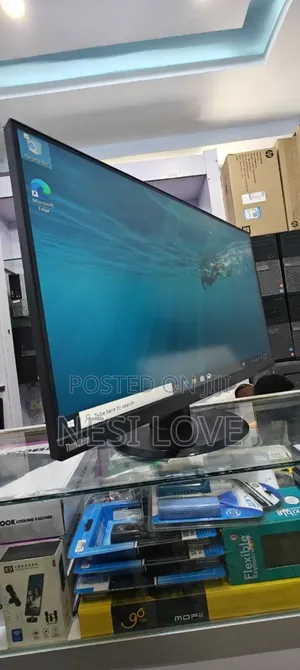 Lenovo Thinkvision 28" Inch Monitor