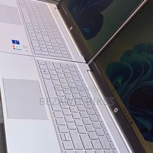 New Laptop HP Pavilion 15 12GB Intel Core I7 SSD 512GB