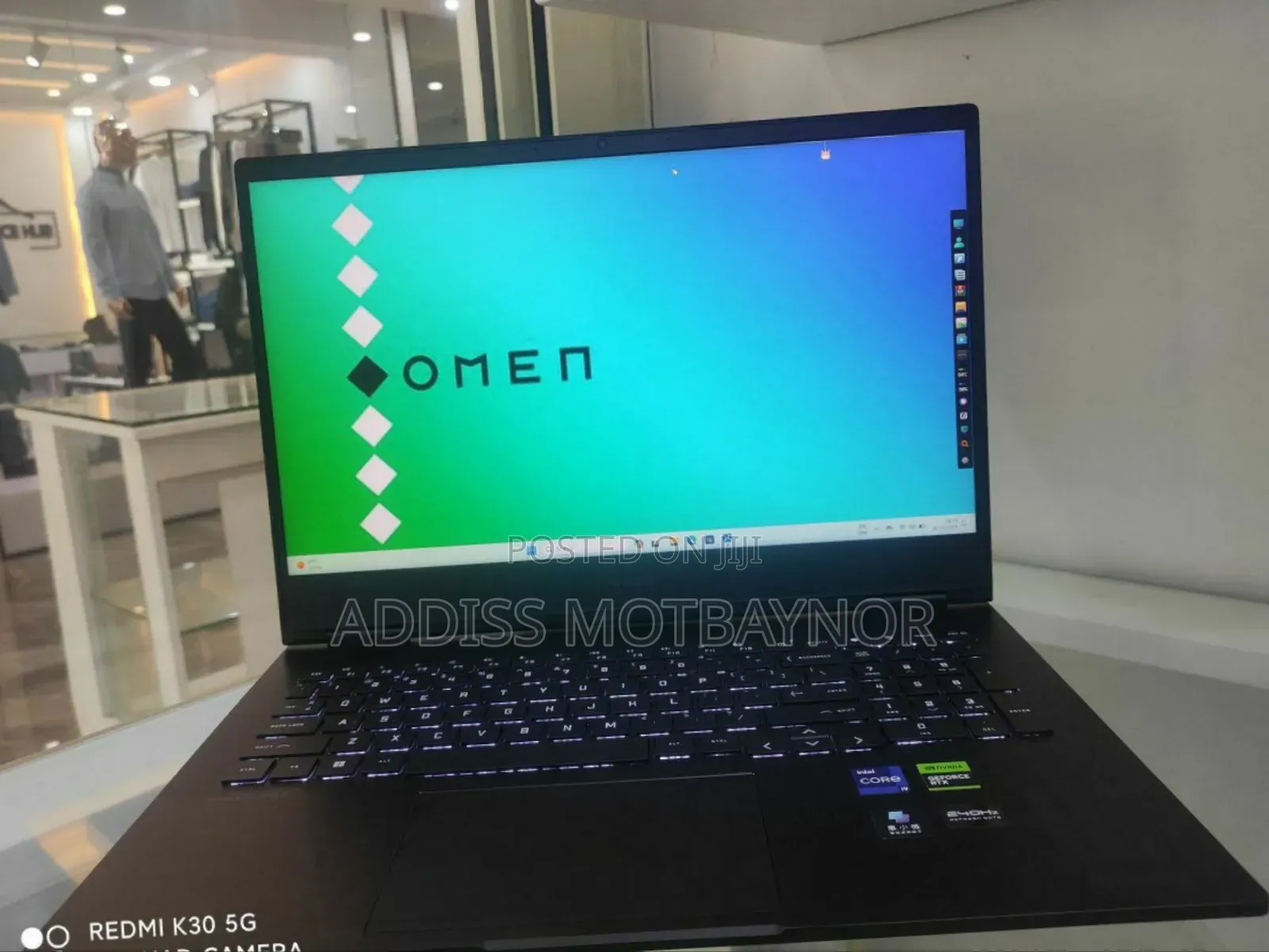 New Laptop HP Omen 17 32GB Intel Core I9 SSD 512GB