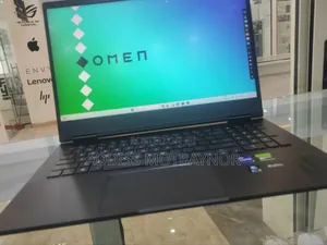 New Laptop HP Omen 17 32GB Intel Core I9 SSD 512GB