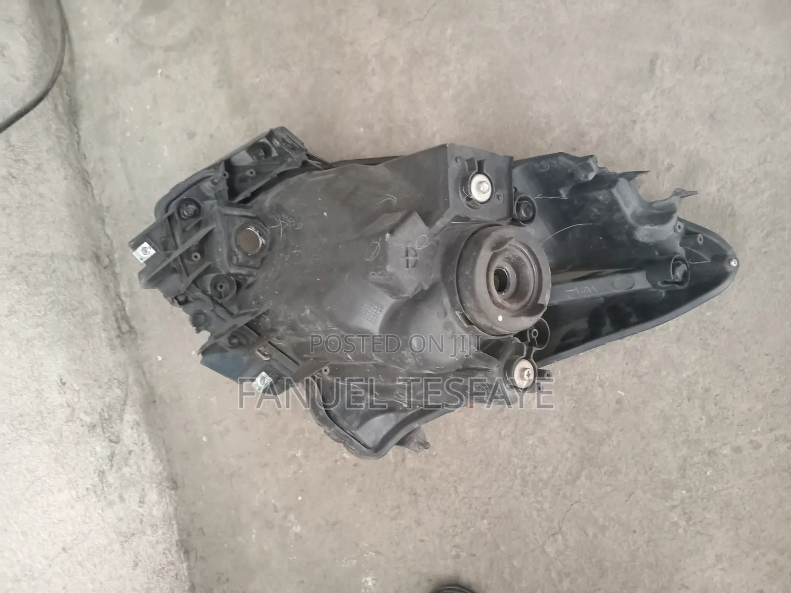 Suzuki Swift Headlight, Slightly Used With Reasonable Price