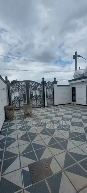 Furnished 6bdrm Townhouse/Terrace in ቤቴል, Kolfe Keranio for sale