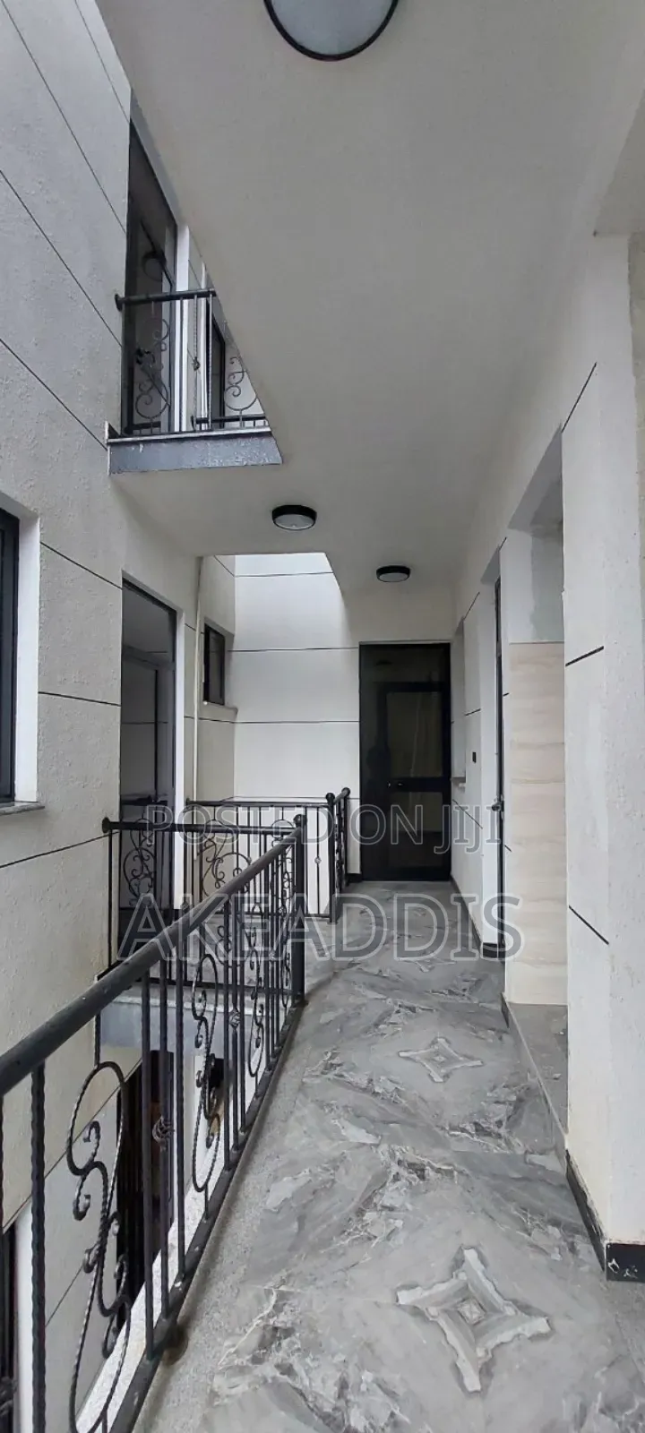 Furnished 6bdrm Townhouse/Terrace in ቤቴል, Kolfe Keranio for sale
