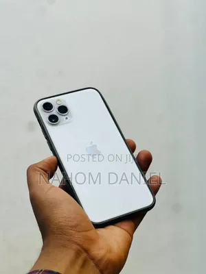 Photo - Apple iPhone 11 Pro 512 GB White