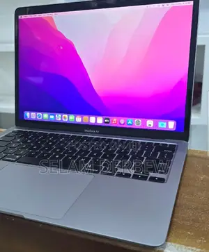 Photo - New Laptop Apple MacBook Air 2020 8GB Apple M1 SSD 256GB