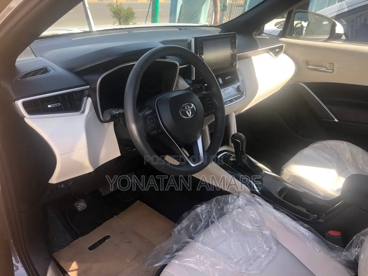 New Toyota Corolla Cross 2024 Gray