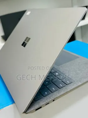 New Laptop Microsoft Surface Go 2 16GB Intel Core I7 SSD 512GB