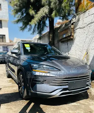 New BYD Song Plus 1.5 CVT Hybrid AWD 2024