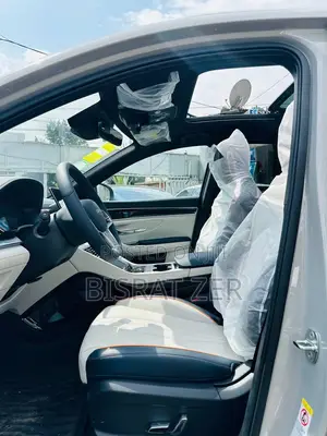 New BYD Song Plus 1.5 CVT Hybrid AWD 2024