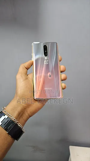 Photo - New OnePlus 8 256 GB Rose Gold