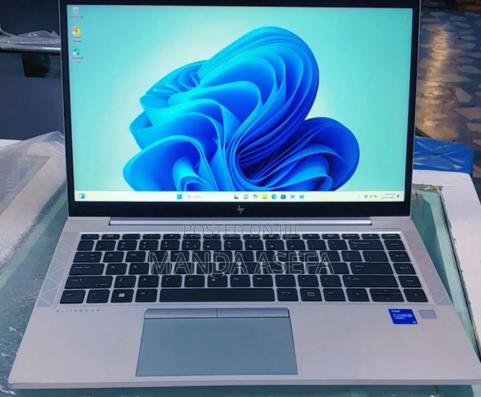 New Laptop HP EliteBook 840 G8 8GB Intel Core I5 SSD 512GB
