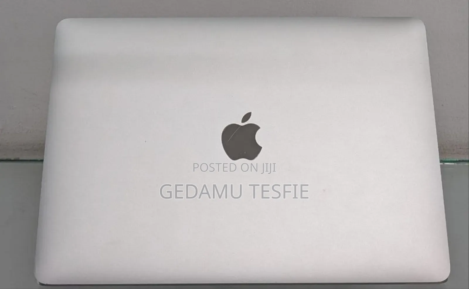 New Laptop Apple MacBook Pro 2017 8GB Intel Core I5 SSD 256GB