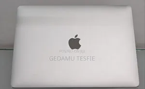 New Laptop Apple MacBook Pro 2017 8GB Intel Core I5 SSD 256GB