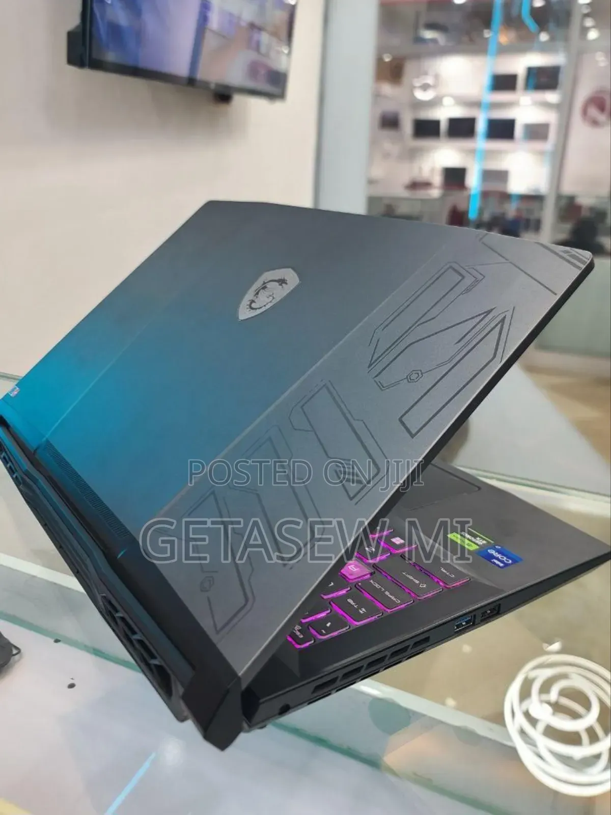 New Laptop MSI Pulse GL66 16GB Intel Core I7 SSD 1T