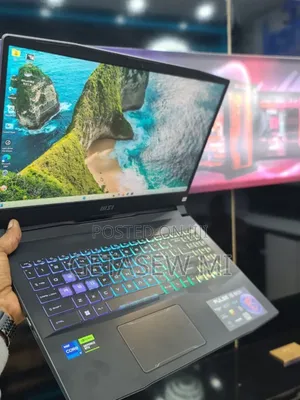 New Laptop MSI Pulse GL66 16GB Intel Core I7 SSD 1T