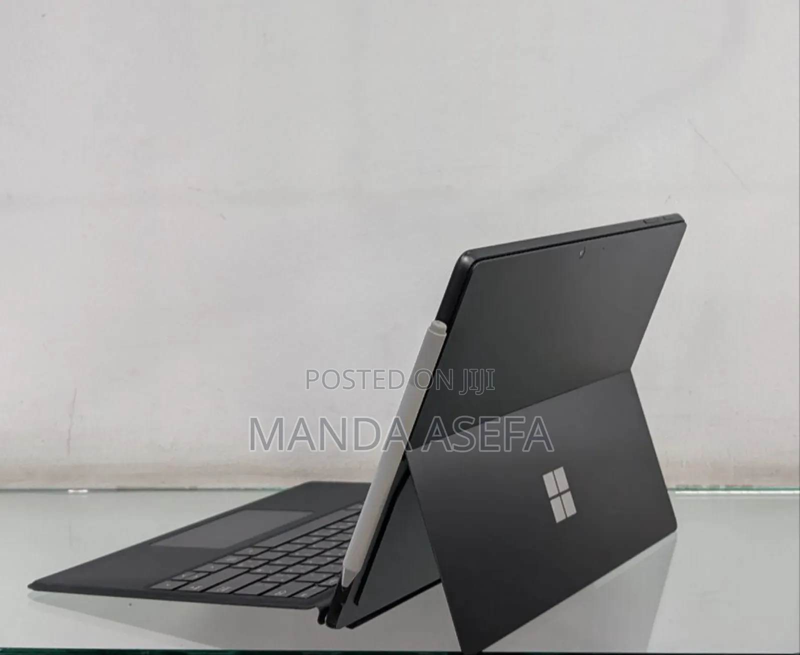 New Laptop Microsoft Surface Pro 9 8GB Intel Core I5 SSD 256GB
