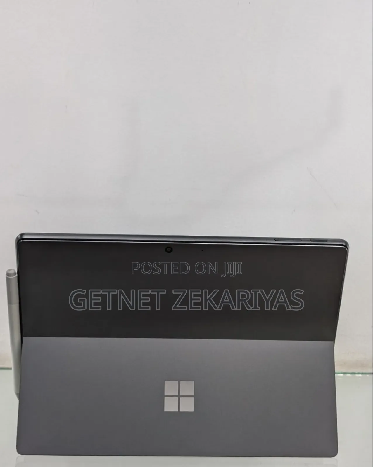 New Laptop Microsoft Surface Pro 9 8GB Intel Core I5 SSD 256GB