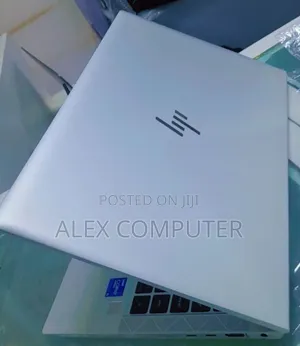 New Laptop HP EliteBook 840 G8 8GB Intel Core I5 SSD 512GB