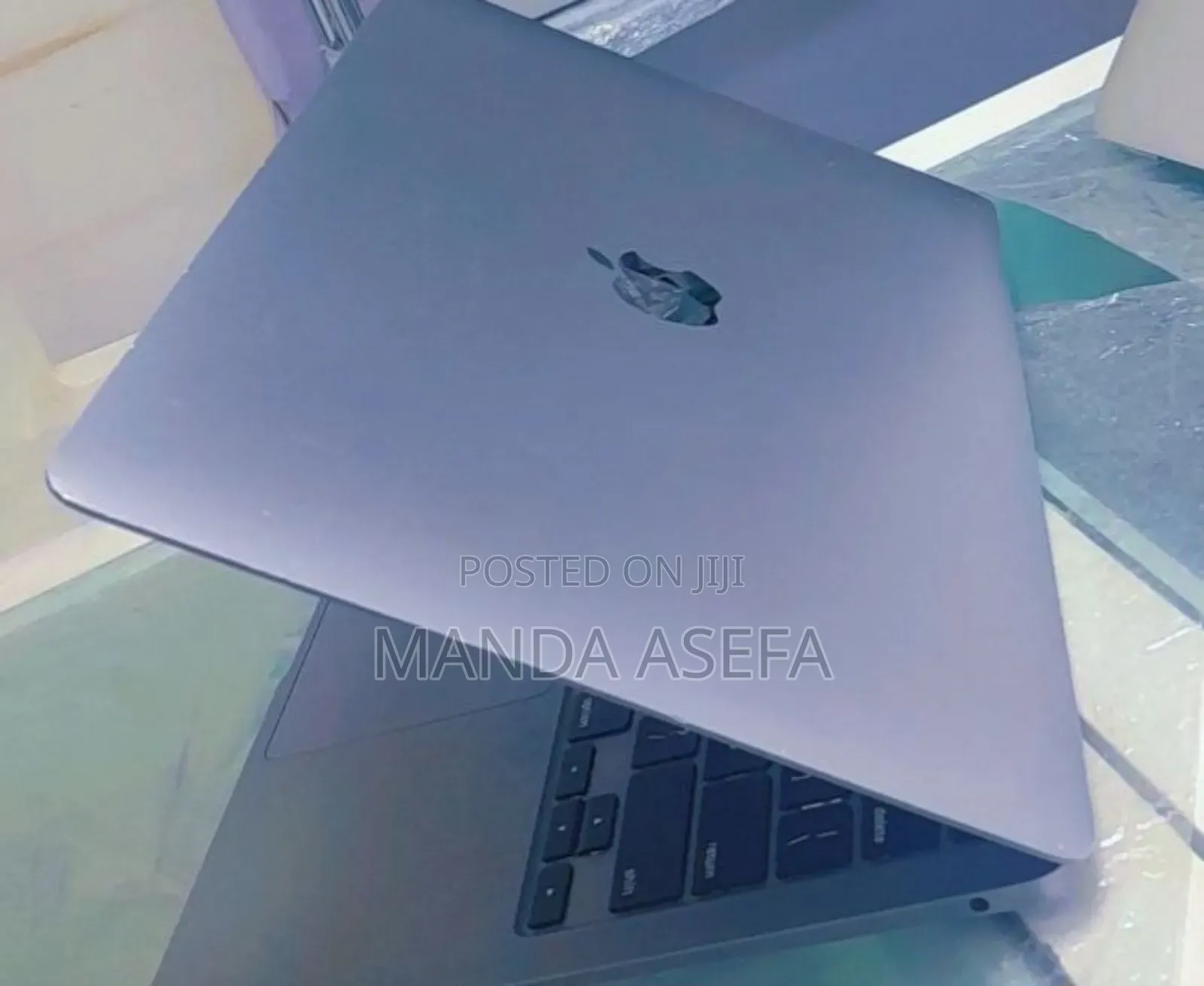 New Laptop Apple MacBook Air 2020 M1 8GB Apple M1 SSD 256GB