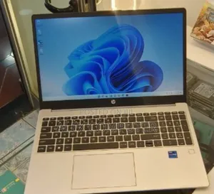 New Laptop HP 250 G10 16GB Intel Core I7 SSD 512GB