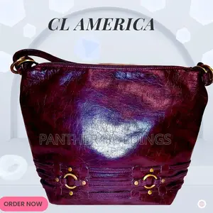 Photo - Cl America Classic Pure Leather Purse