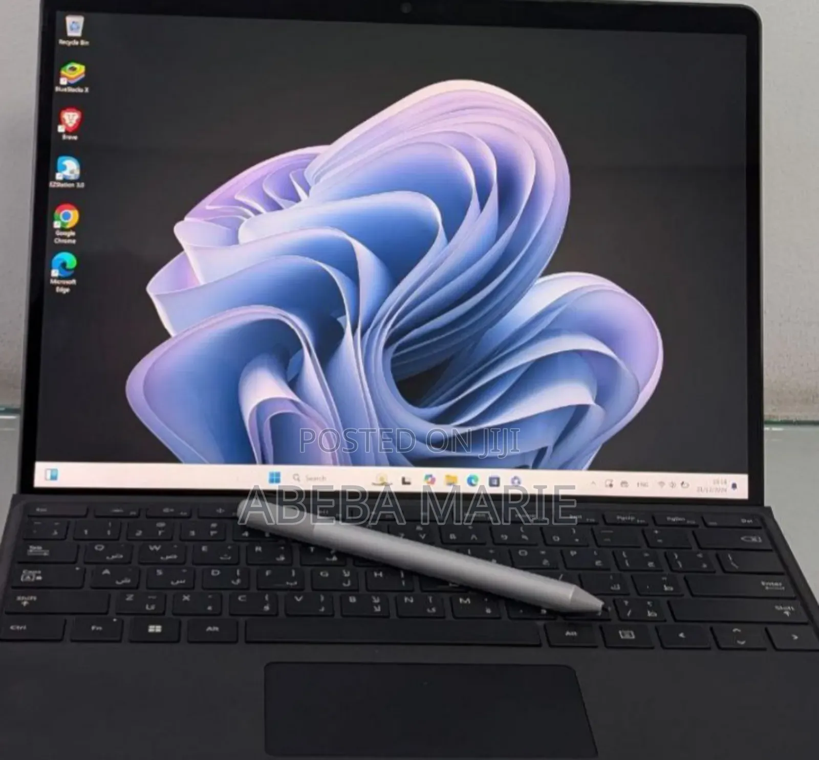 New Laptop Microsoft Surface Pro 9 8GB Intel Core I5 SSD 256GB