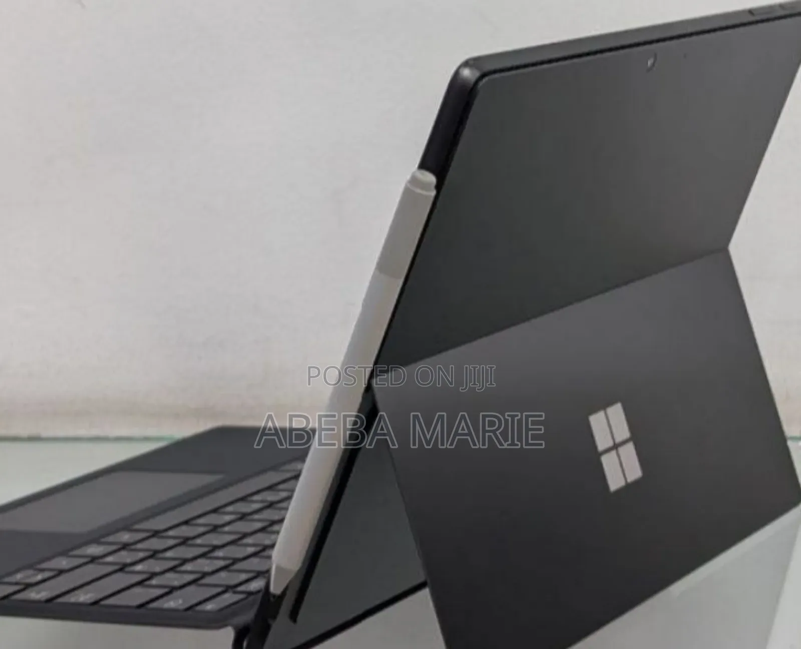 New Laptop Microsoft Surface Pro 9 8GB Intel Core I5 SSD 256GB