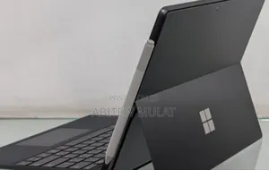 New Laptop Microsoft Surface Pro 9 8GB Intel Core I5 SSD 256GB