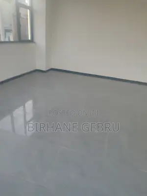 Luxury Apartiment Rent for Cafe and Restaurant For