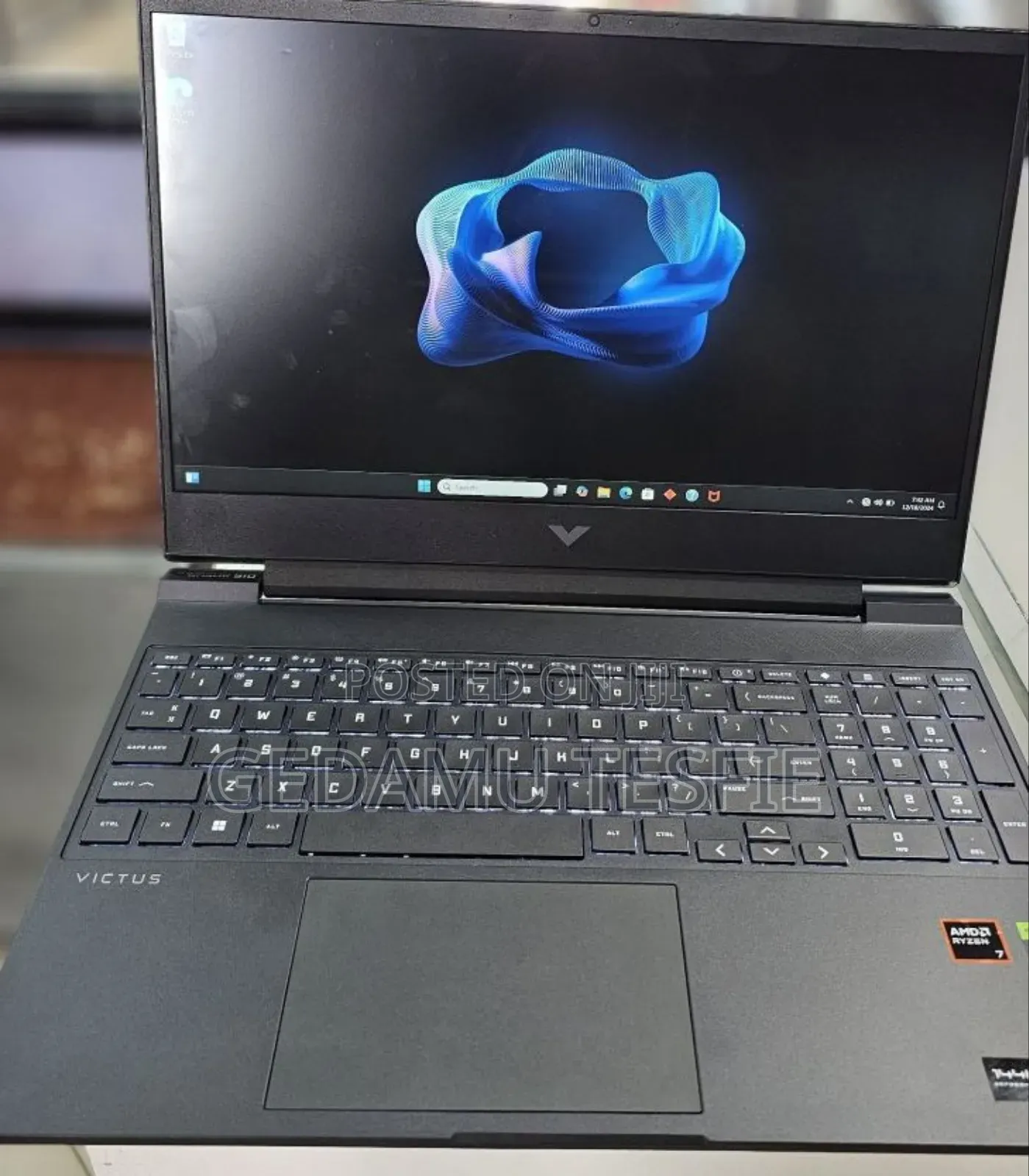 New Laptop HP 16GB AMD Ryzen SSD 1T