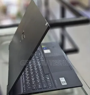 New Laptop HP 16GB Intel Core I7 SSD 512GB
