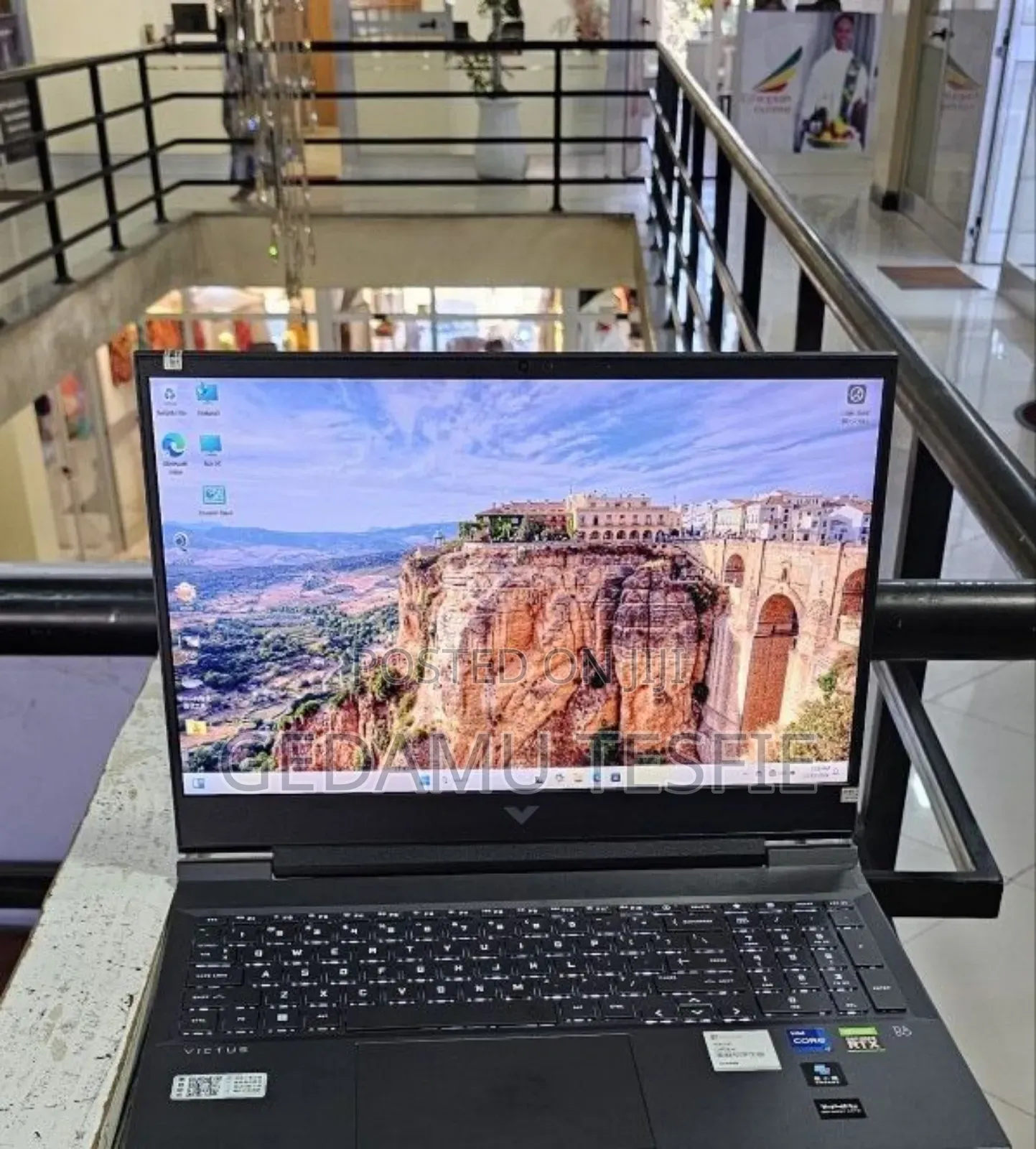 New Laptop HP 16GB Intel Core I7 SSD 512GB