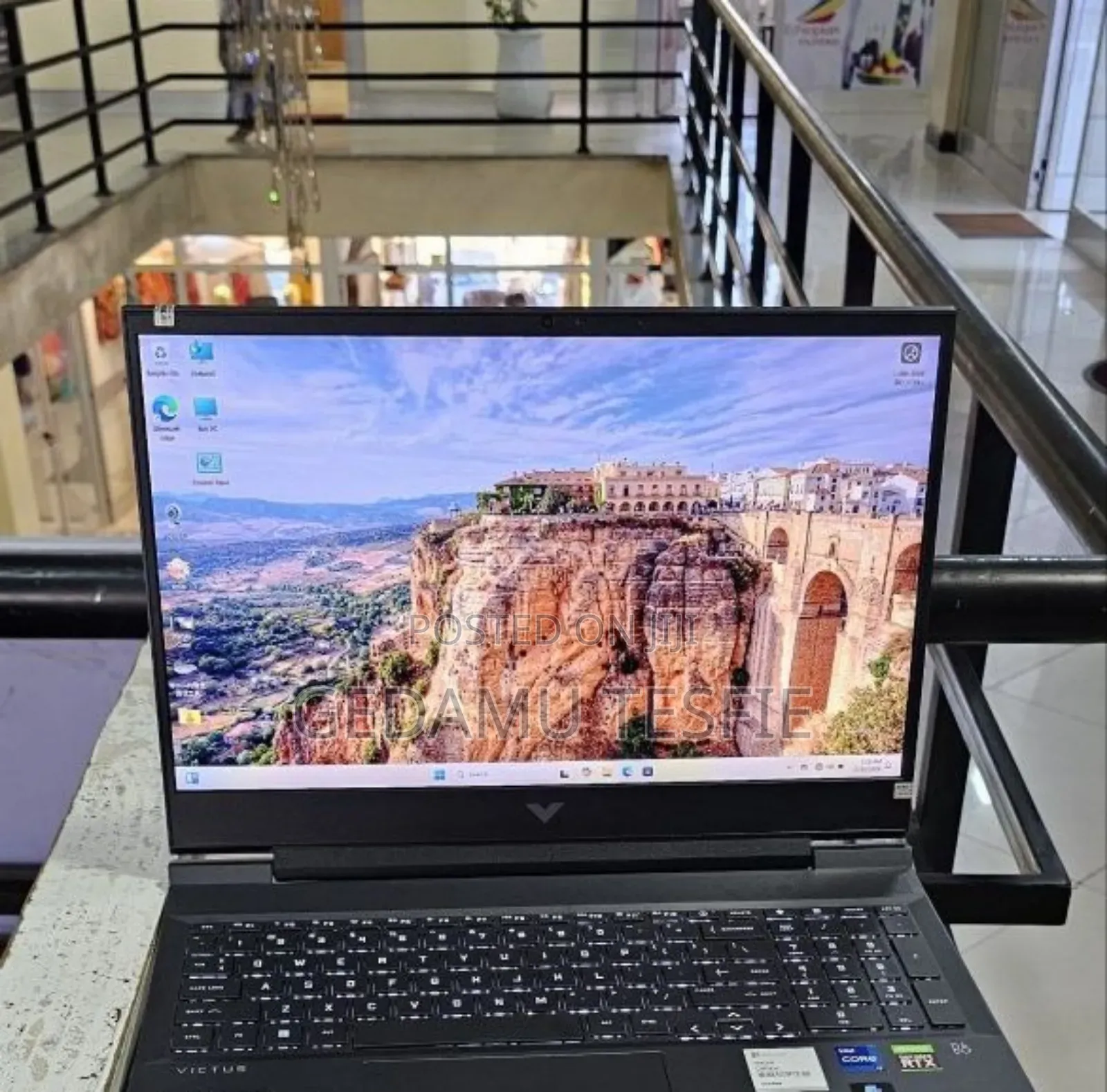 New Laptop HP 16GB Intel Core I7 SSD 512GB