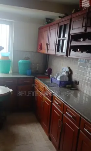 3bdrm Condo in Yeka Abado for sale