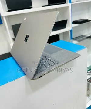 New Laptop Microsoft Surface Book 16GB Intel Core I7 SSD 512GB