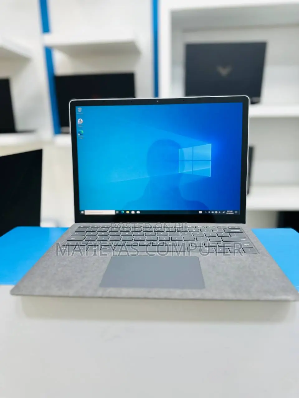 New Laptop Microsoft Surface Book 16GB SSD 512GB
