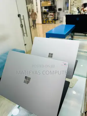 New Laptop Microsoft Surface Book 16GB SSD 512GB