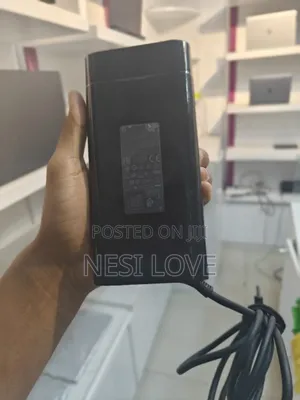 Photo - 200watt Gaming Charger Original