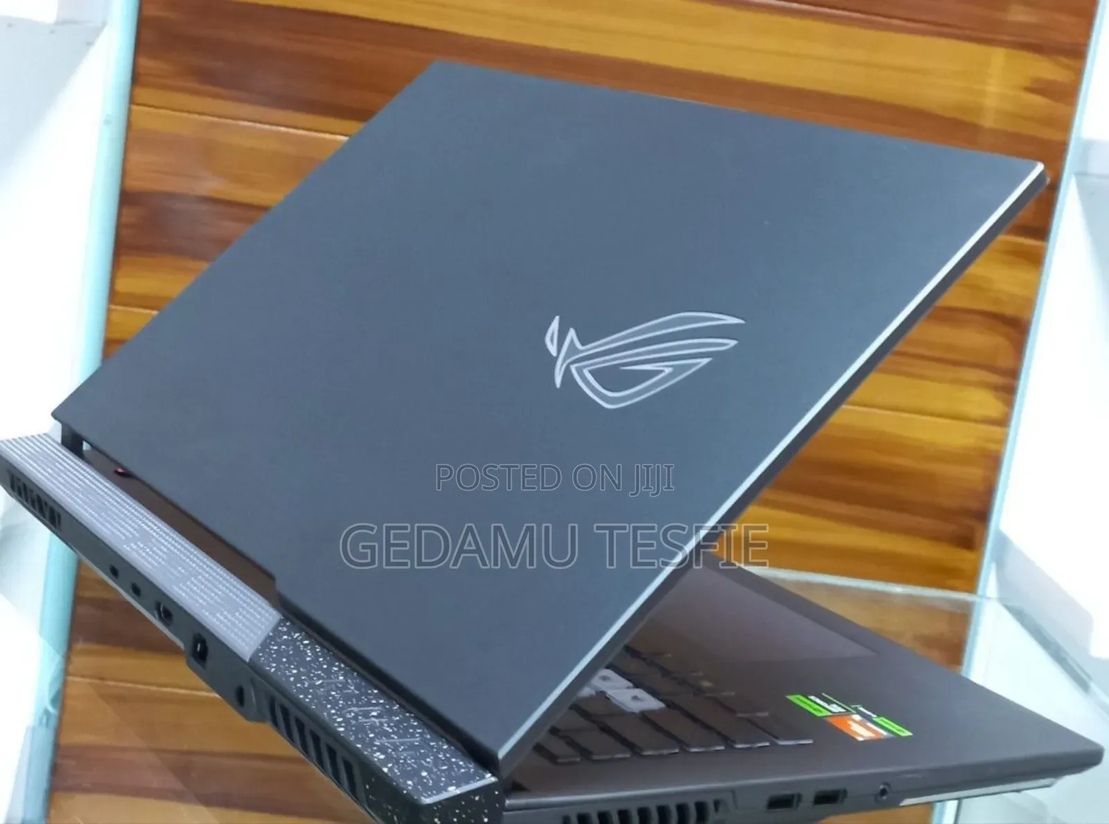 New Laptop Asus 16GB AMD Ryzen 9 SSD 1T