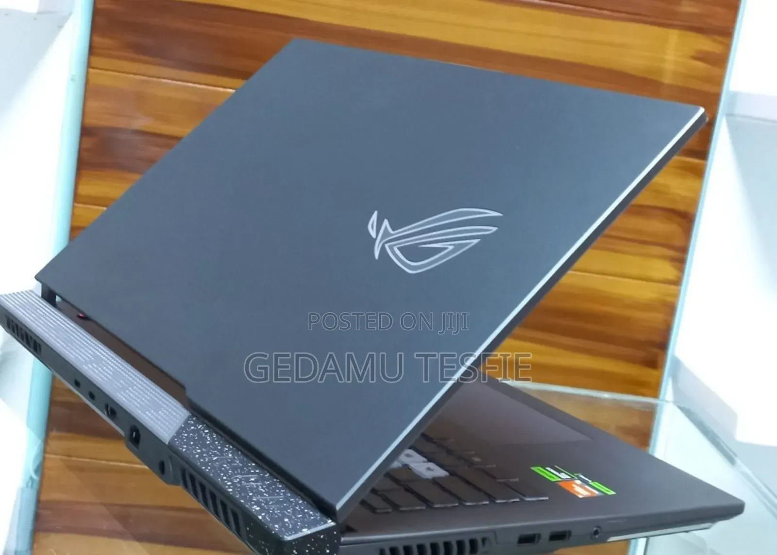 New Laptop Asus 16GB AMD Ryzen 9 SSD 1T