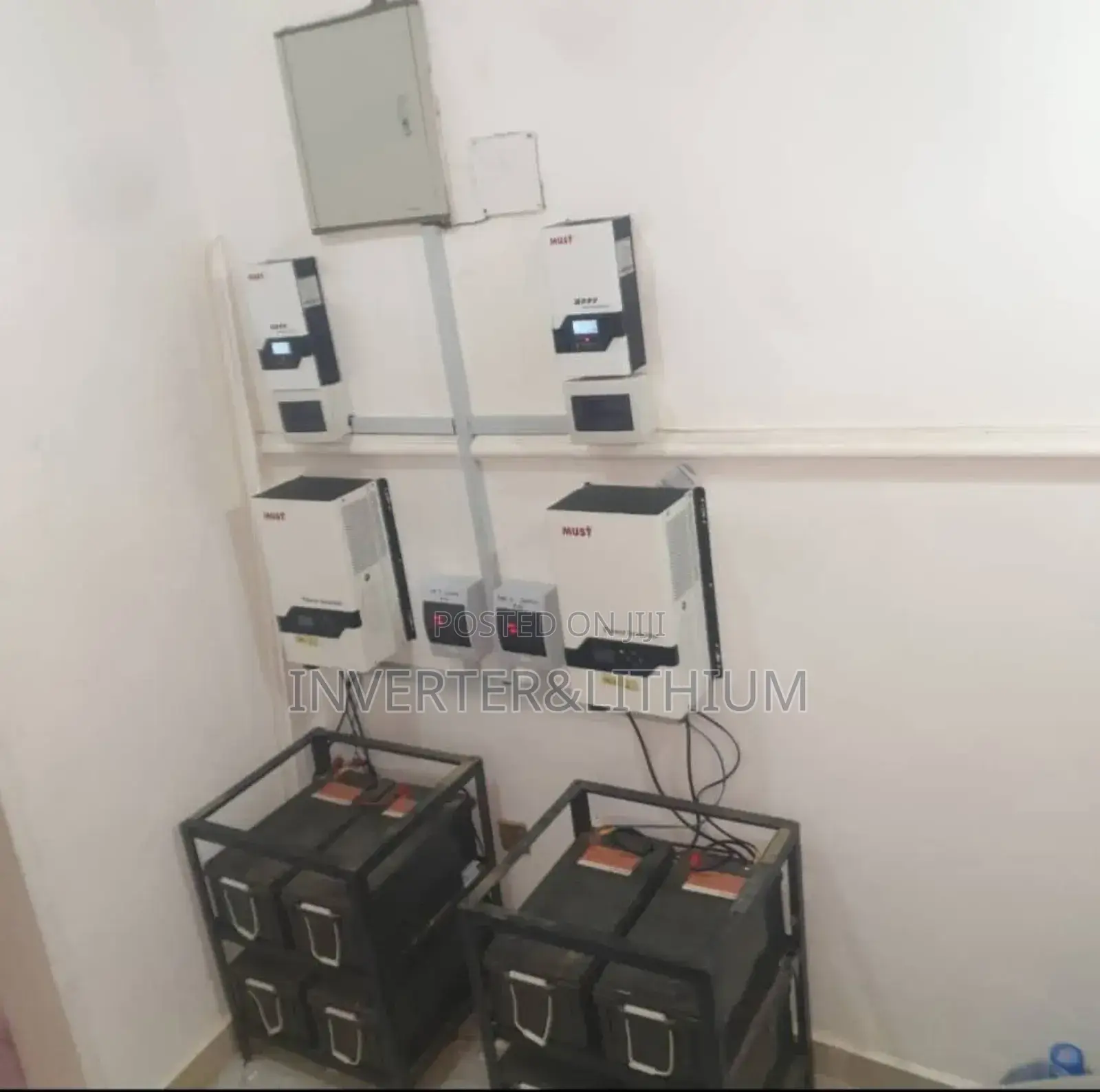 Hybrid Inverter Lion Battery