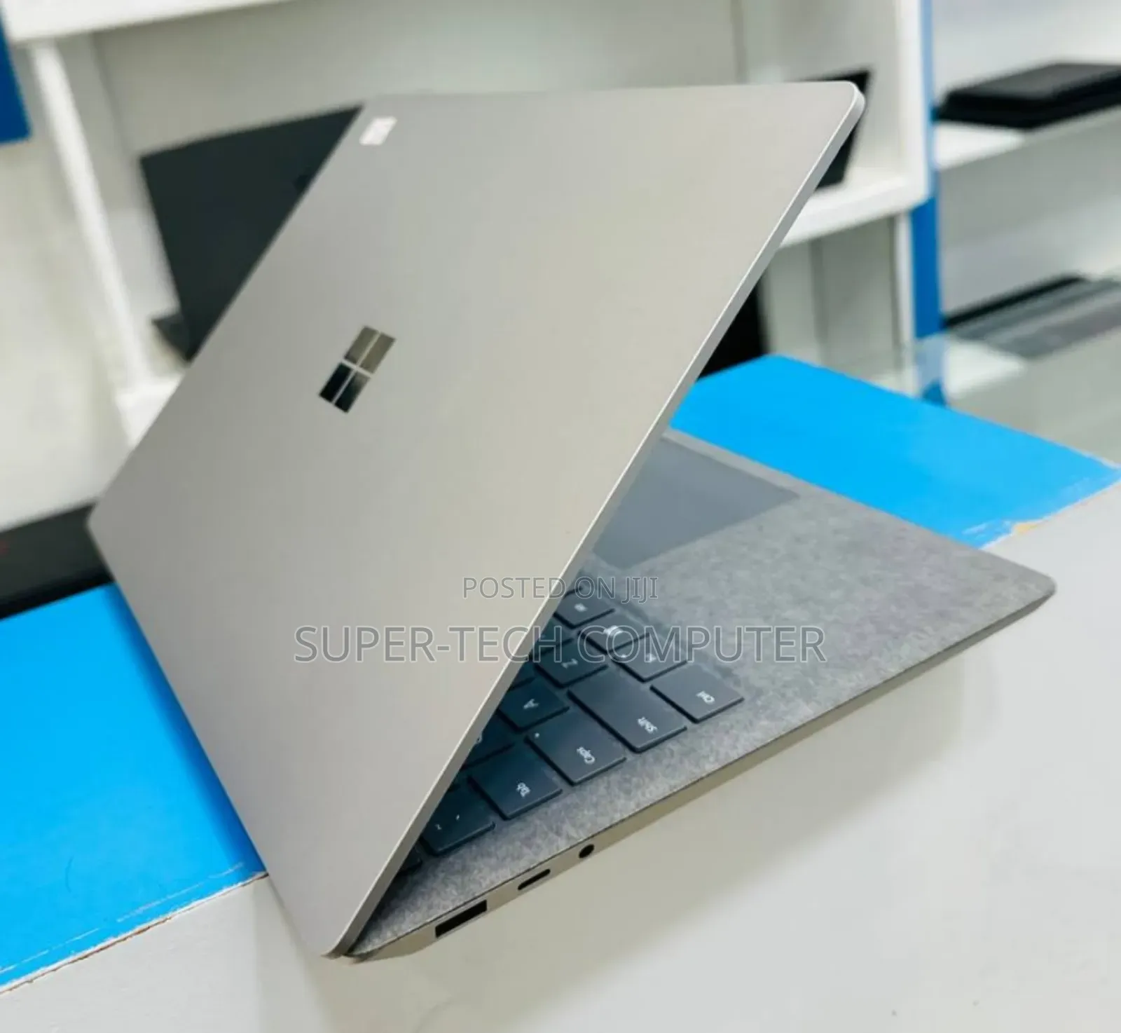 New Laptop Microsoft Surface Book 16GB Intel Core I7 SSD 512GB