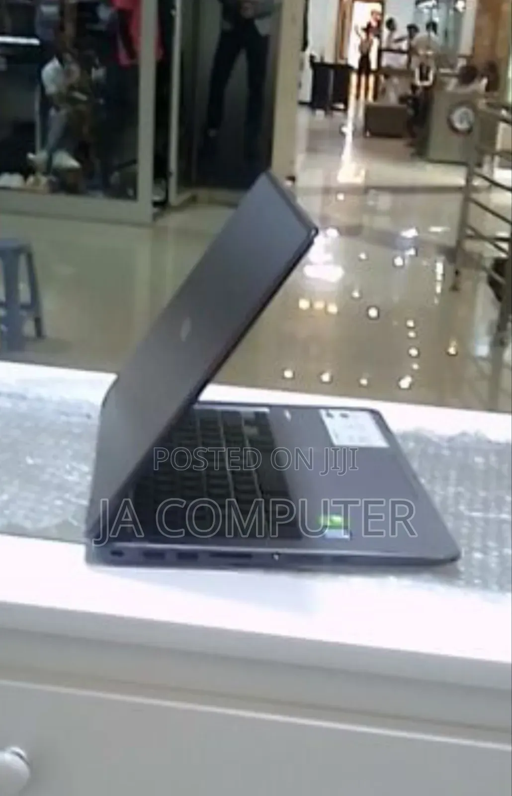 New Laptop Asus VivoBook Flip 14 TP401CA 8GB Intel Core I7 SSD 1T